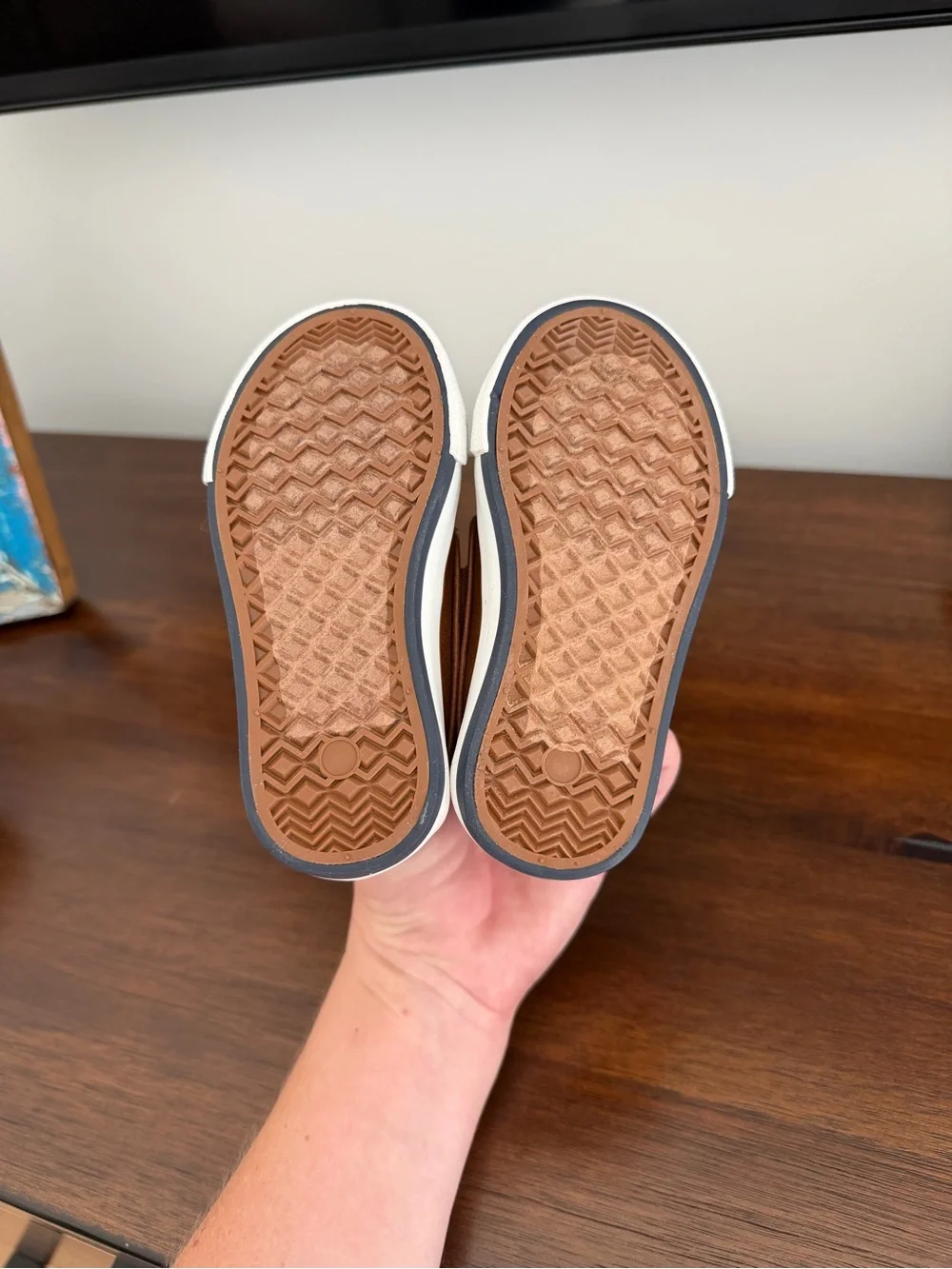 jumping beans classic brown